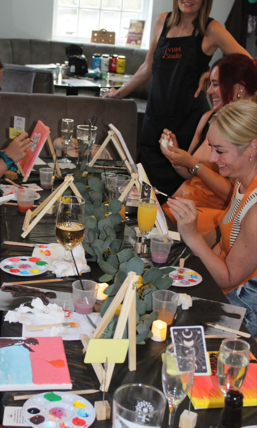 Paint and Sip - Prosecco and Painted Totes